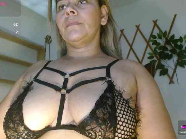 KaillyPariss webcam