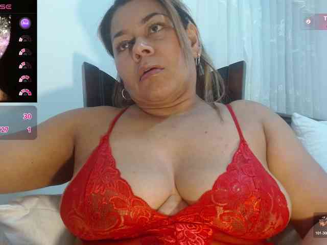 KaillyPariss KaillyPariss