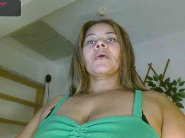 KaillyPariss webcam