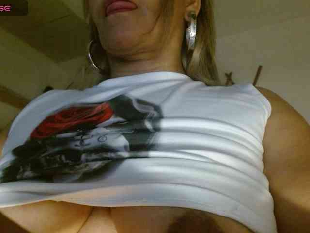 KaillyPariss webcam