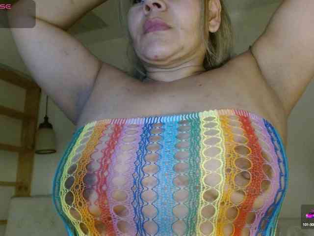 KaillyPariss webcam