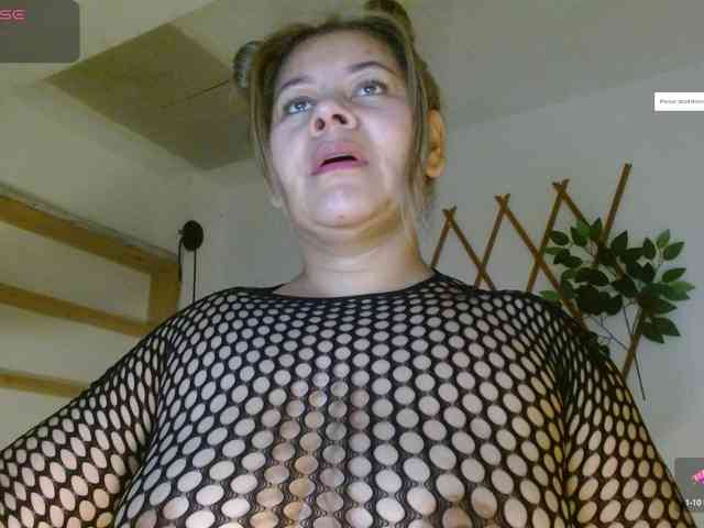 KaillyPariss webcam