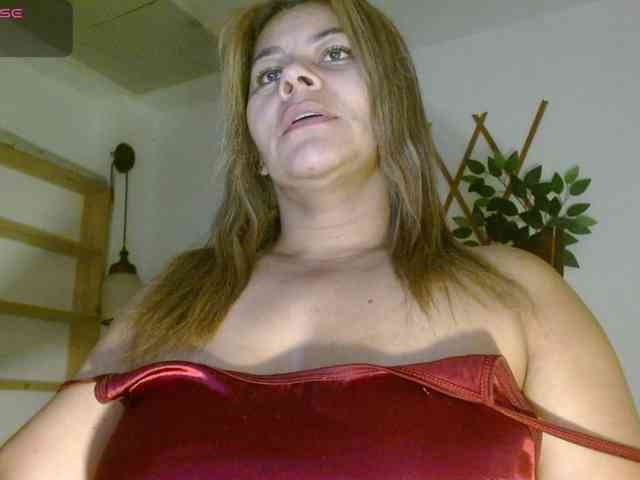 KaillyPariss webcam