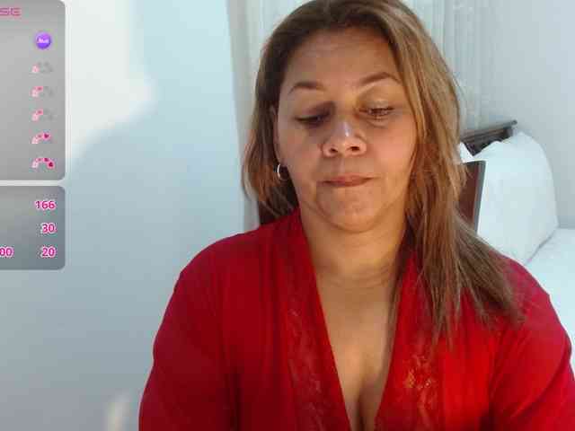 KaillyPariss KaillyPariss