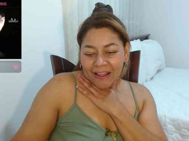 KaillyPariss KaillyPariss