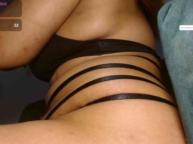 KaillyPariss webcam