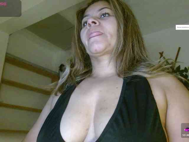 KaillyPariss webcam