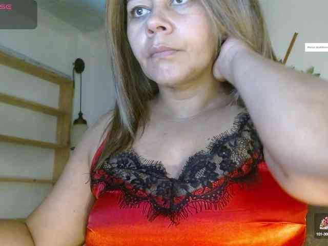 KaillyPariss webcam