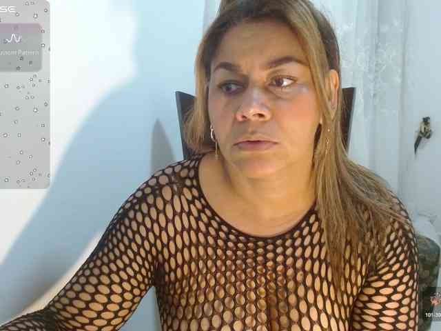 KaillyPariss KaillyPariss