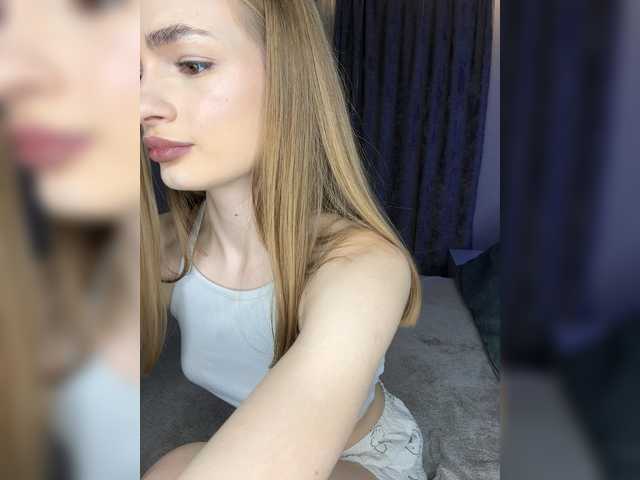 Pussyya's BongaCams show and profile