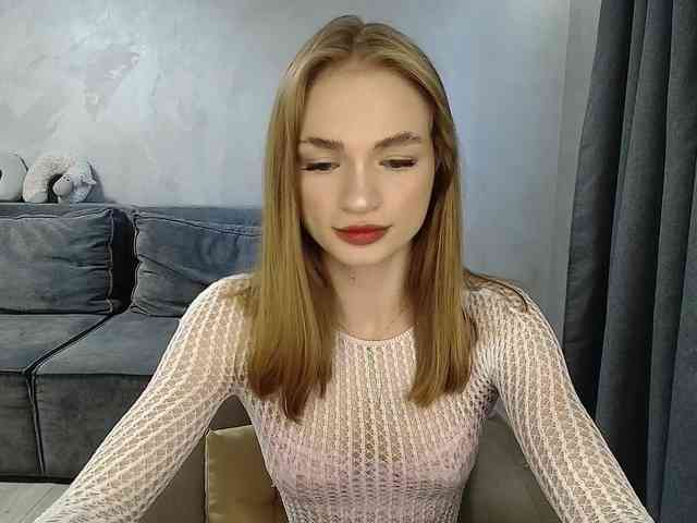 Pussyya's webcam live show