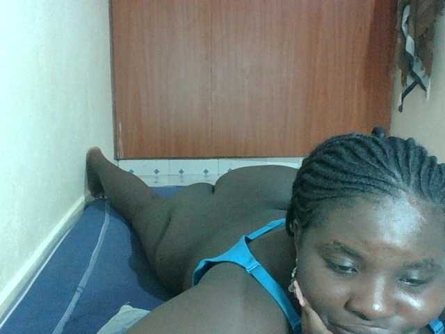 Hotybobbies's BongaCams show and profile