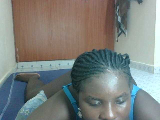 Hotybobbies's BongaCams show and profile