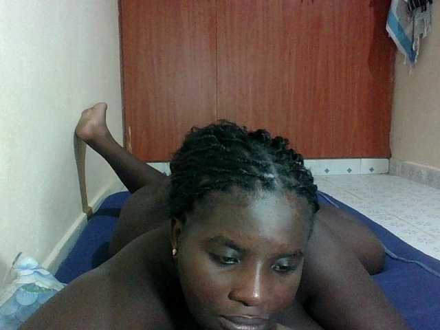 Hotybobbies's BongaCams show and profile