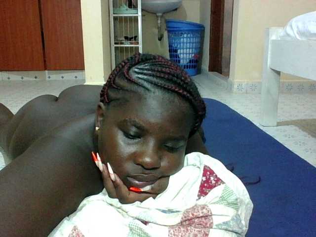 Hotybobbies's BongaCams show and profile