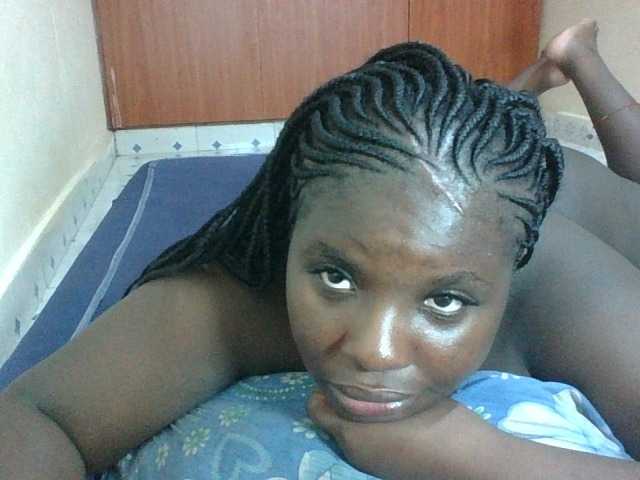 Hotybobbies's BongaCams show and profile