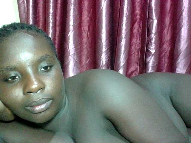 Hotybobbies Live Cam and Statistics on UnifiedCams