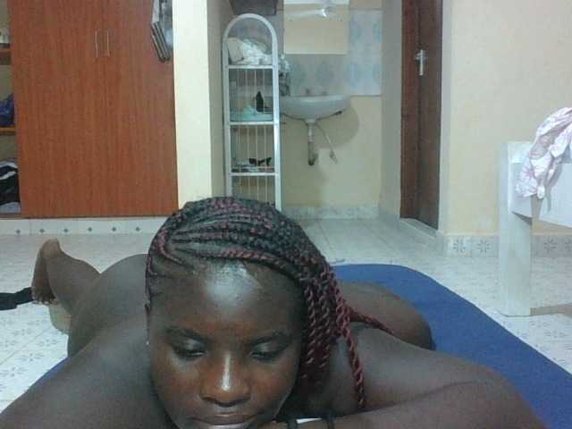 Hotybobbies's BongaCams show and profile