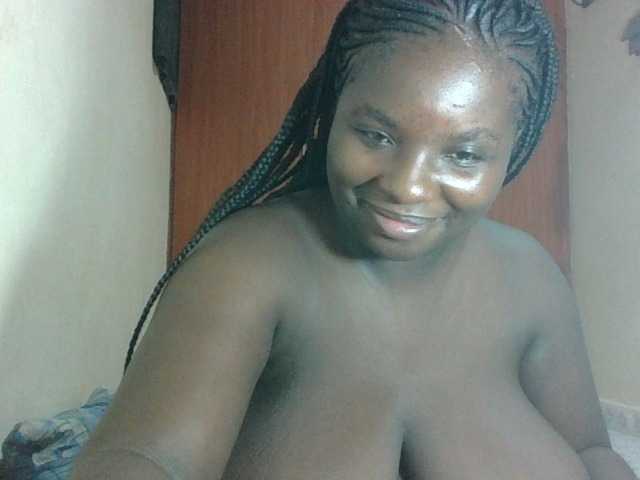 Hotybobbies's BongaCams show and profile