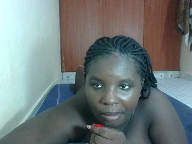 Hotybobbies's BongaCams show and profile