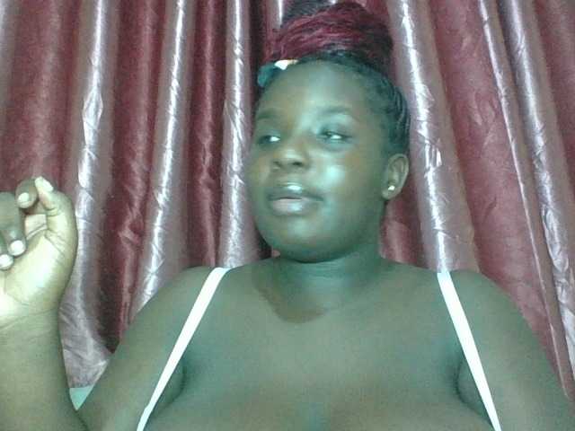 Hotybobbies's BongaCams show and profile