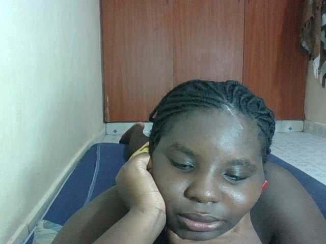 Hotybobbies's BongaCams show and profile