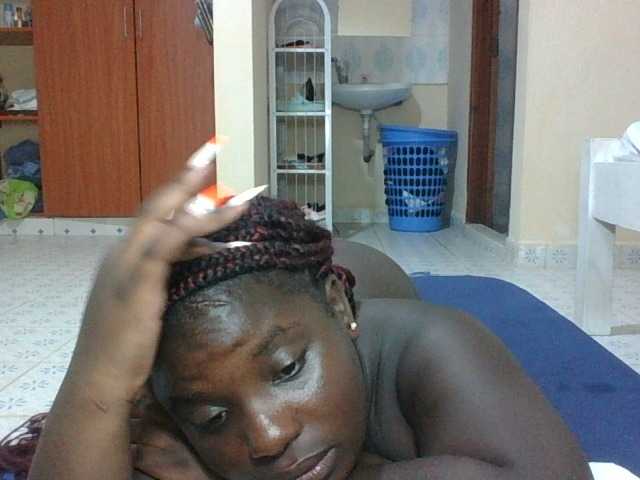 Hotybobbies's BongaCams show and profile