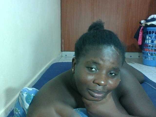 Hotybobbies's BongaCams show and profile