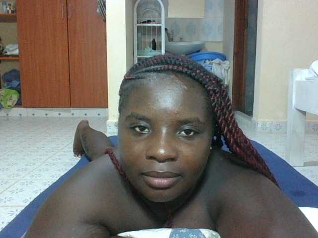 Hotybobbies's BongaCams show and profile