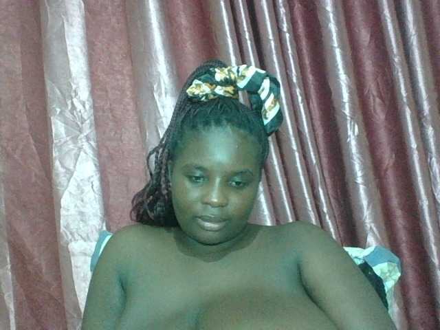 Hotybobbies's BongaCams show and profile