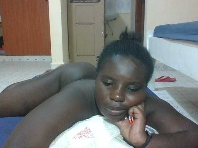 Hotybobbies's BongaCams show and profile