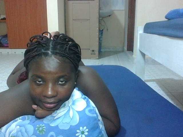 Hotybobbies's BongaCams show and profile