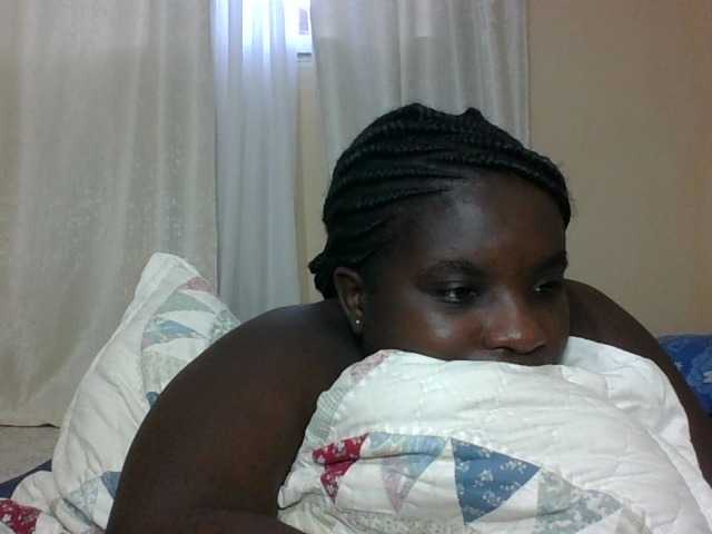 Hotybobbies's BongaCams show and profile