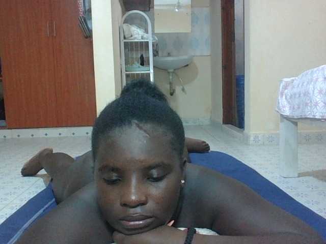 Hotybobbies's BongaCams show and profile