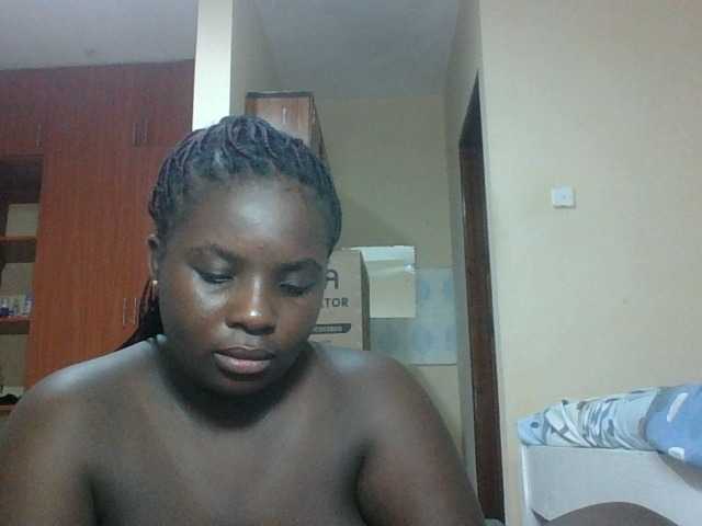 Hotybobbies's BongaCams show and profile