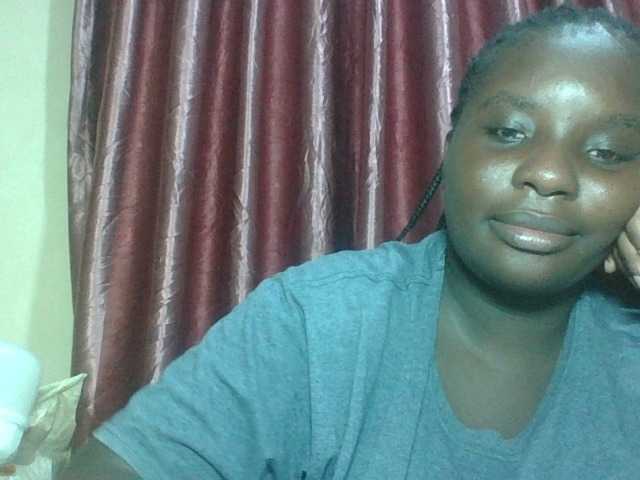 Hotybobbies's BongaCams show and profile