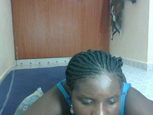 Hotybobbies's BongaCams show and profile