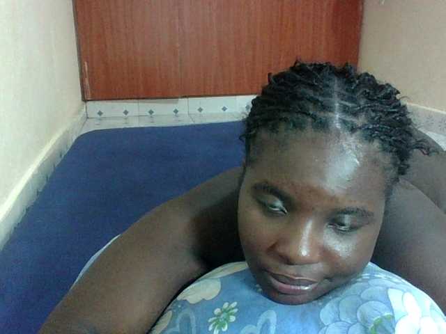 Hotybobbies's BongaCams show and profile