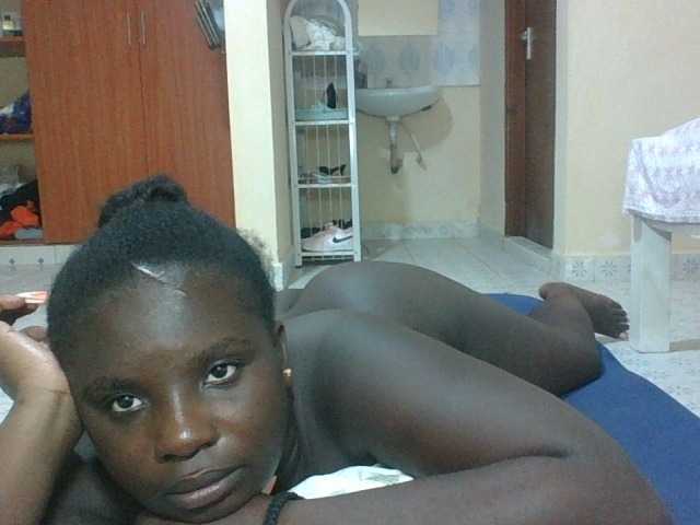 Hotybobbies's BongaCams show and profile