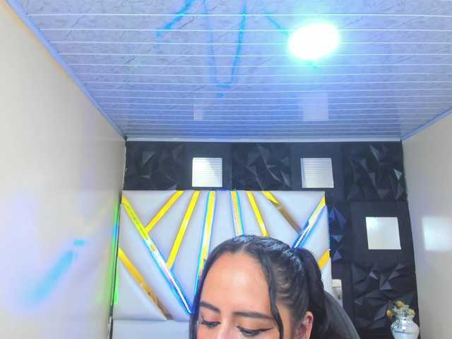 NikolKidman's BongaCams show and profile