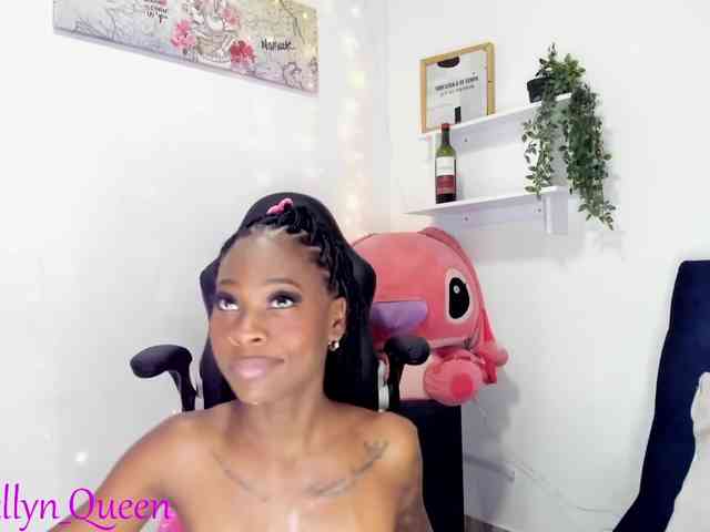 Kaitllyn-Queen Kaitllyn-Queen