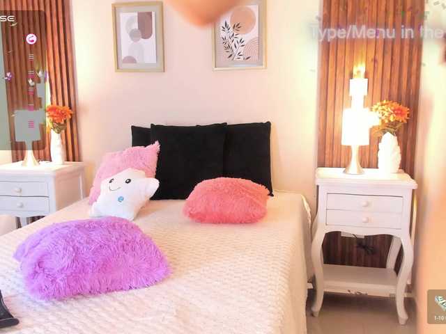 EllieRussell's BongaCams show and profile