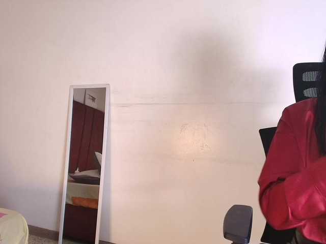 Zuzana21's BongaCams show and profile