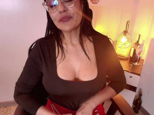 Zuzana21 live cam profile