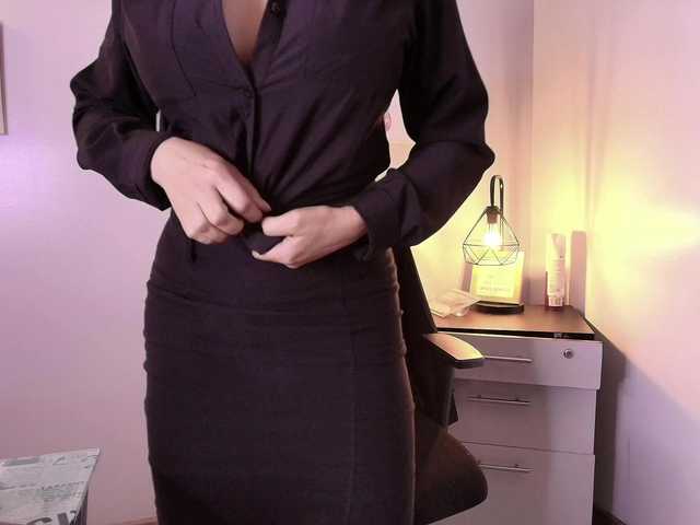 Zuzana21's BongaCams show and profile