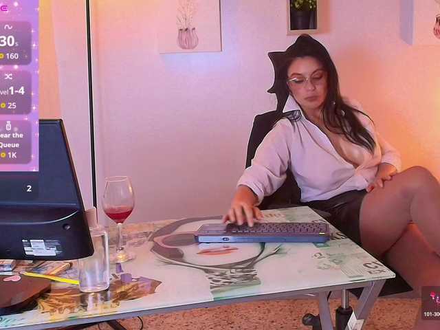 Zuzana21's BongaCams show and profile