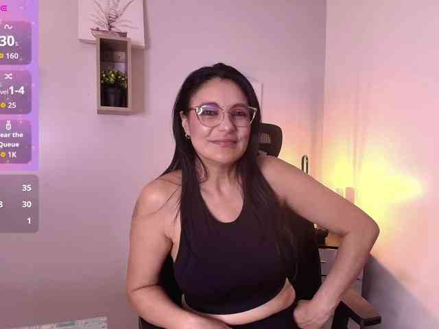 Zuzana21 Live Webcam on BongaCams