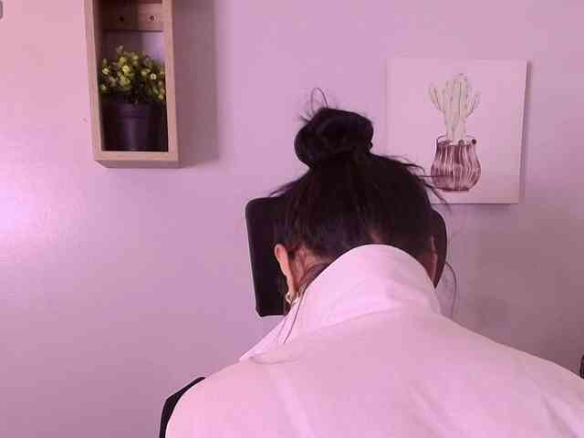 Zuzana21 Live Webcam on BongaCams