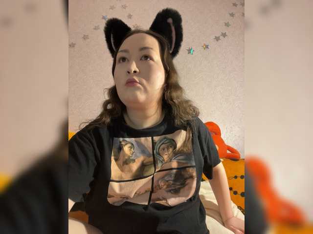 -tiny-nika-'s BongaCams show and profile