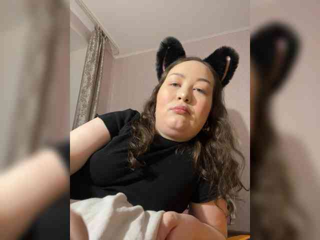 -tiny-nika- -tiny-nika-